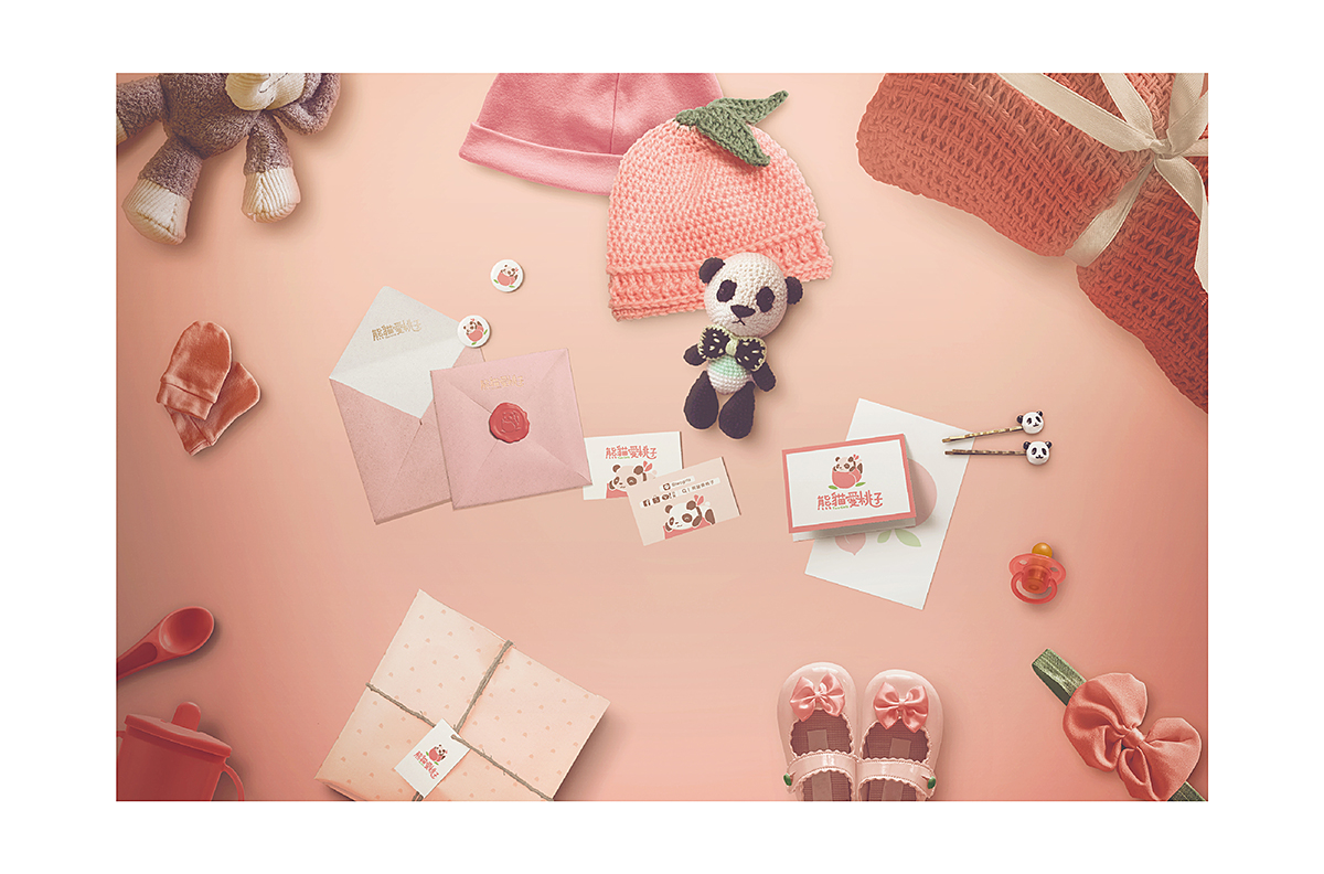 熊貓愛桃子-LOGO周邊-台中LOGO設計公司推薦